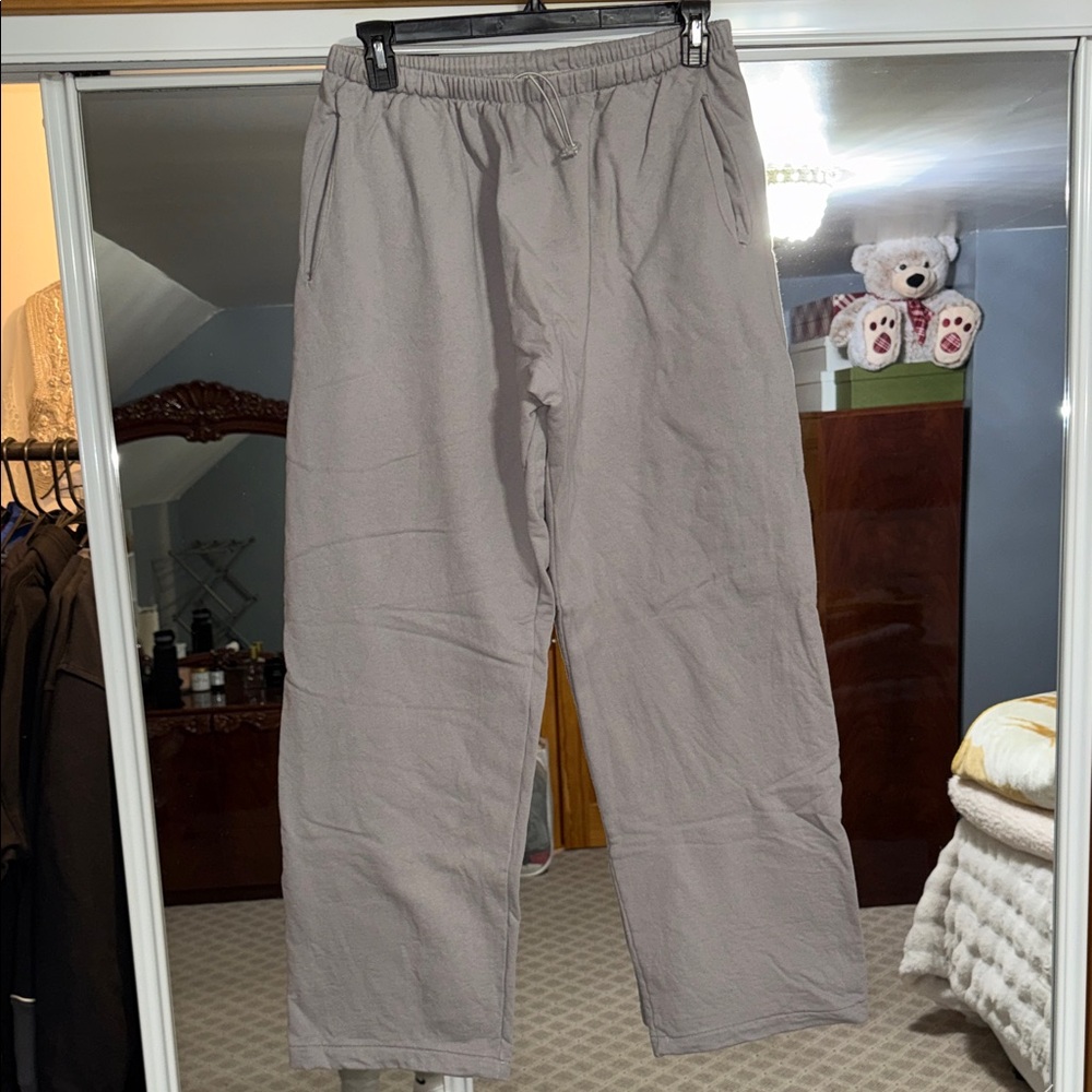Yeezy Gray SweatPants Size 2